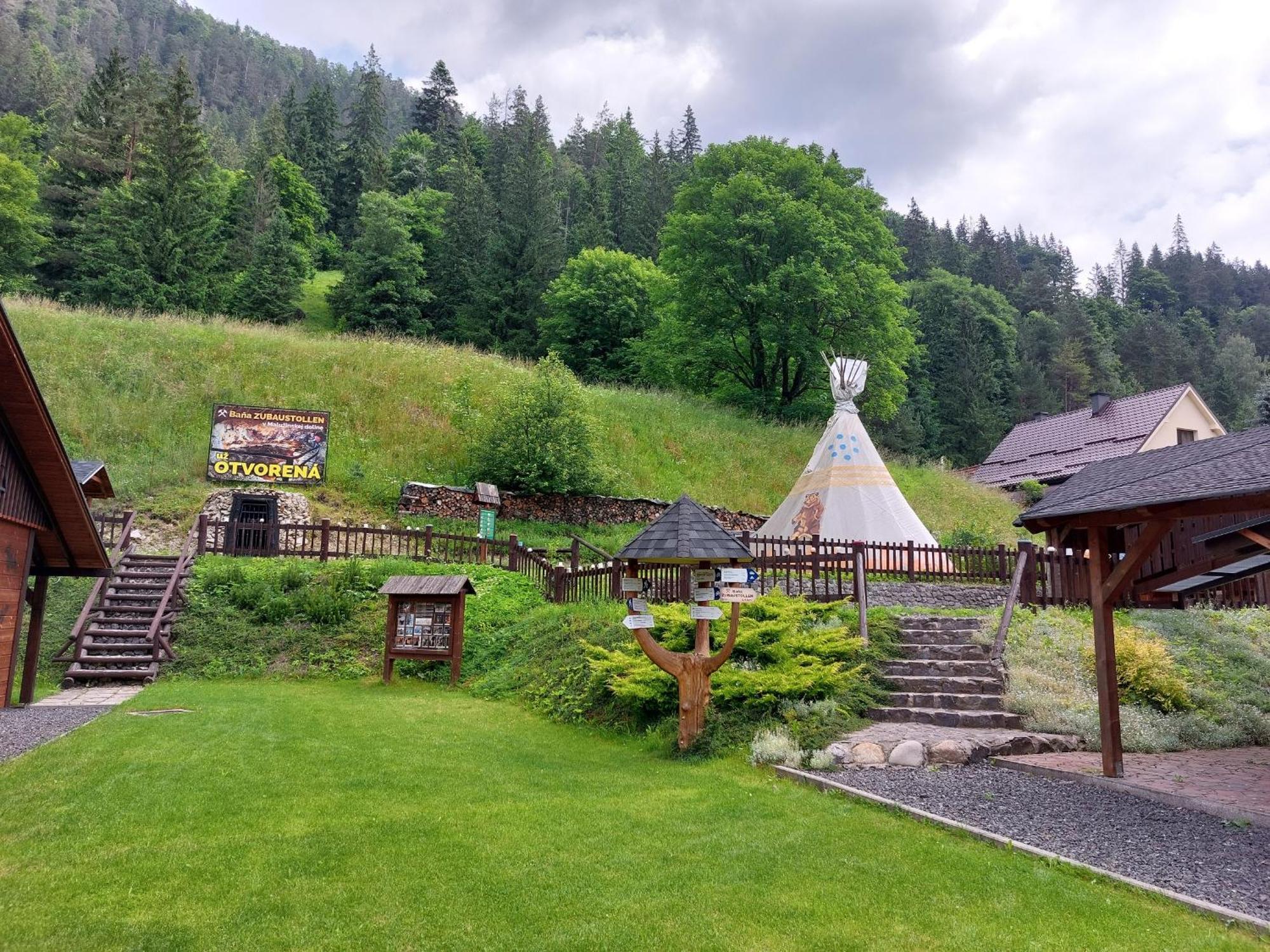 Chatka Pod Jaskynou Maluzina Exterior foto